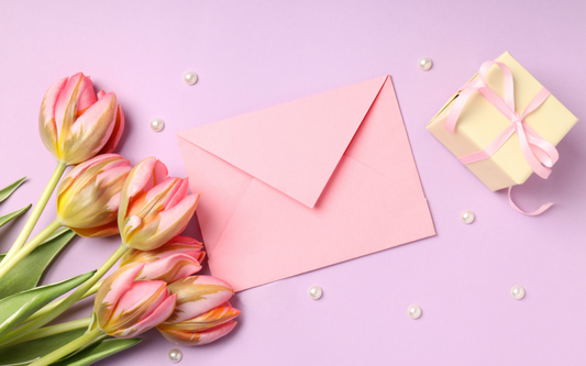 40 UNIQUE WOMEN’S DAY GIFT IDEAS TO SHOW APPRECIATION FOR THE SPECIAL WOMEN IN YOUR LIFE